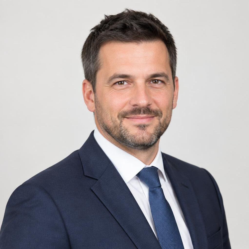 Portrait of a professional man insurance advisor